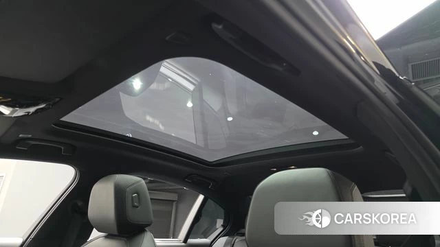 BMW 5 Series (G60) 2024 Черный из Кореи, фото 6