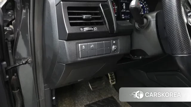 Ssangyong Rexton Sports 2020 Серый из Кореи, фото 6