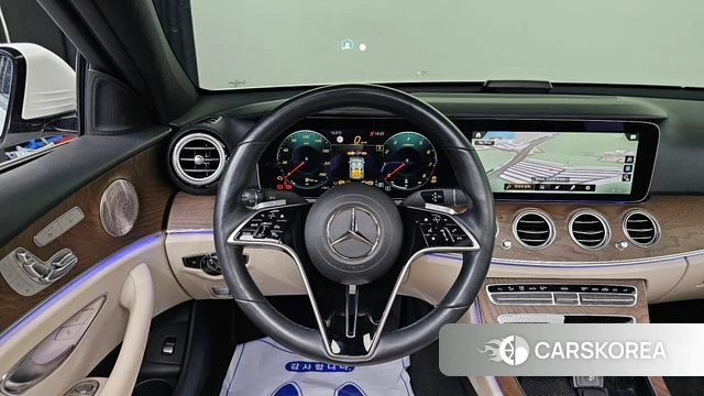 Mercedes-Benz E-Class W213 2022 Белый из Кореи, фото 6