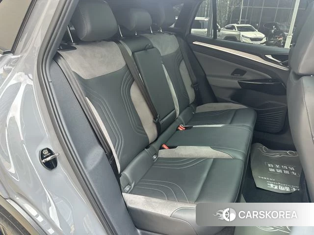 Volkswagen ID.4 CROZZ 2022 Темно-серый из Китая, фото 6