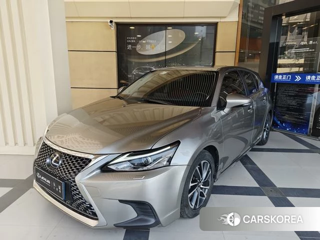 Lexus CT 2021 Серебристо-серый из Китая, фото 6