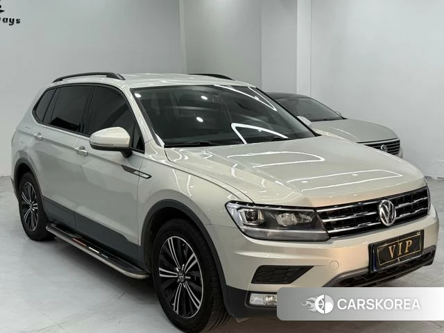 Volkswagen Tiguan L 2021 Шампань из Китая, фото 6