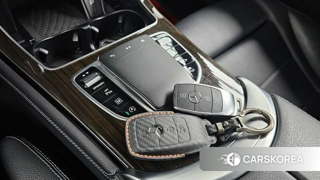 Mercedes-Benz GLC-Class X253 2020 Белый из Кореи, фото 6