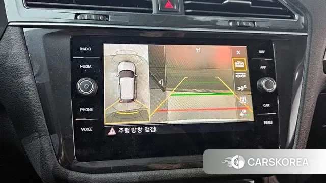 Volkswagen Tiguan Allspace 2020 Белый из Кореи, фото 6