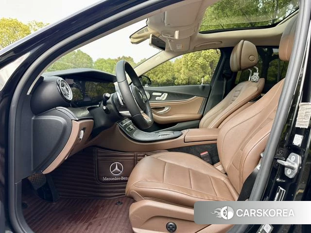 Mercedes-Benz E-class 2019 Черный из Китая, фото 6