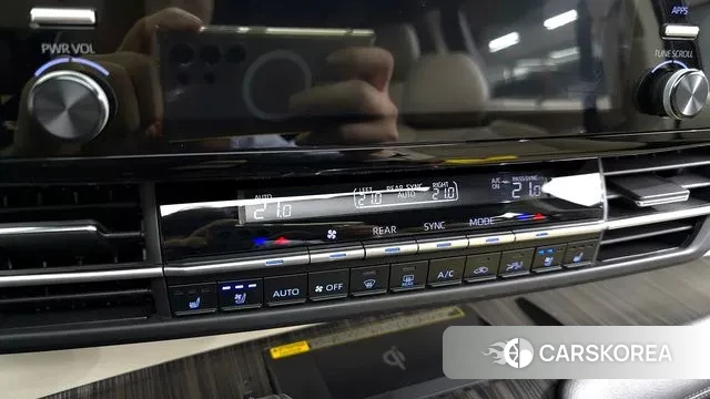 Toyota Sienna 4th Generation 2023 Белый из Кореи, фото 6