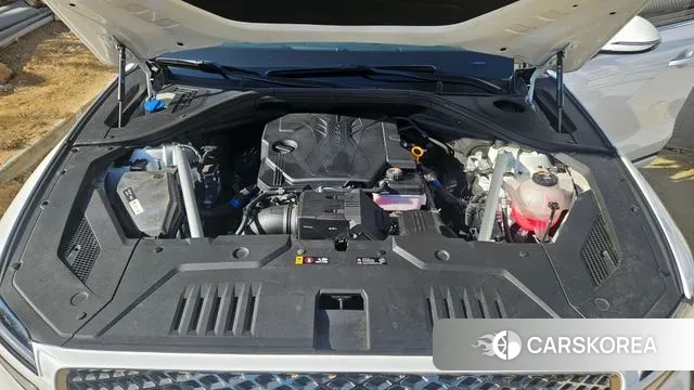 Genesis GV70 2023 Белый из Кореи, фото 6