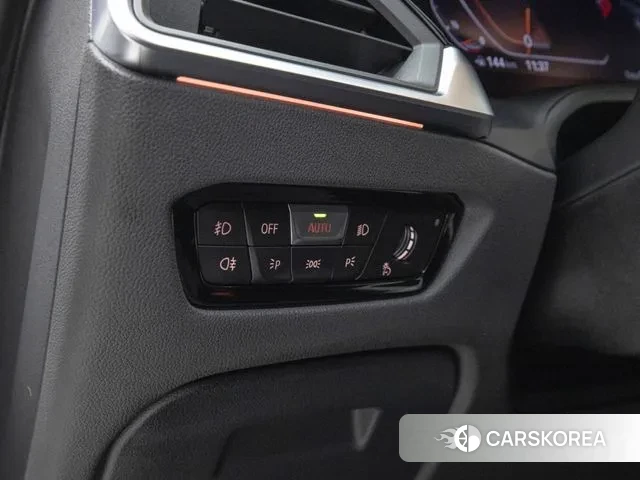 BMW 3 Series (G20) 2021 Белый из Кореи, фото 6