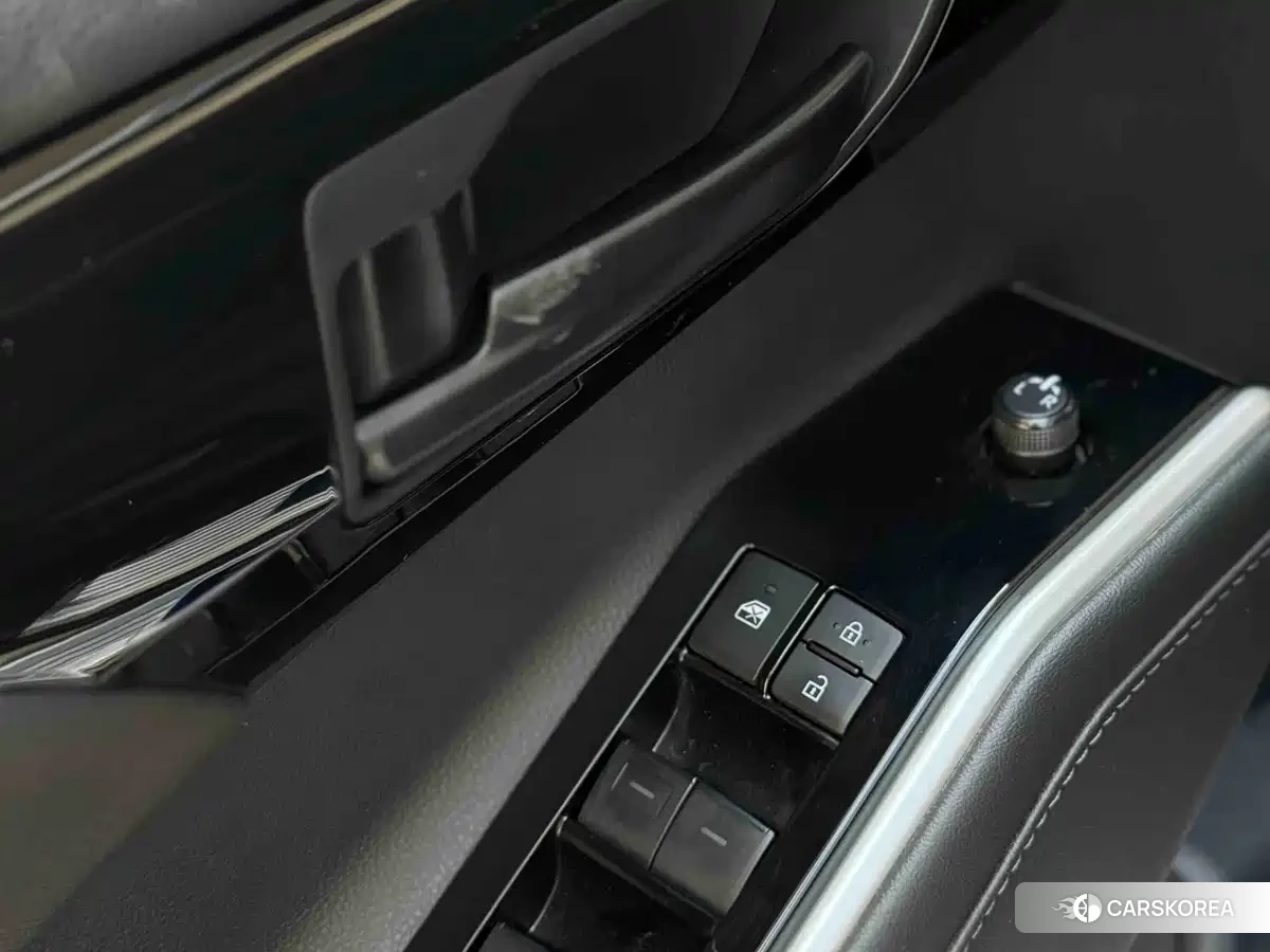 Toyota Crown Lufang 2024 Белый из Китая, фото 6