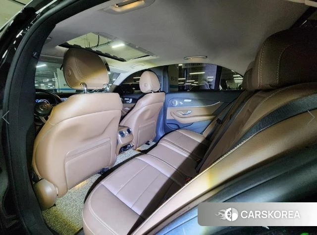 Mercedes-Benz E-Class W213 2019 Черный из Кореи, фото 6