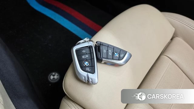BMW 4 Series (G22) 2021 Небесно-голубой из Кореи, фото 6
