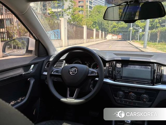 Skoda Komick 2021 Белый из Китая, фото 6