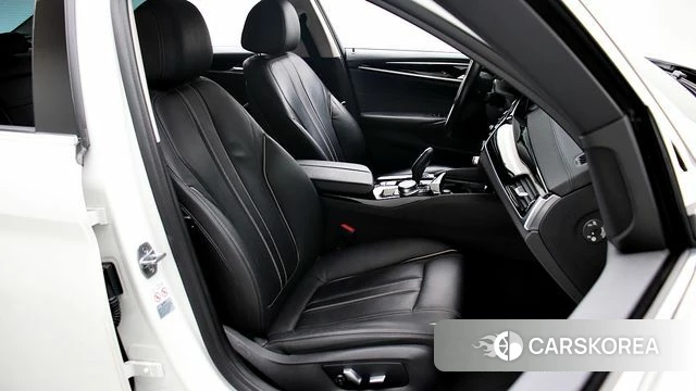 BMW 5 Series (G30) 2019 Белый из Кореи, фото 6