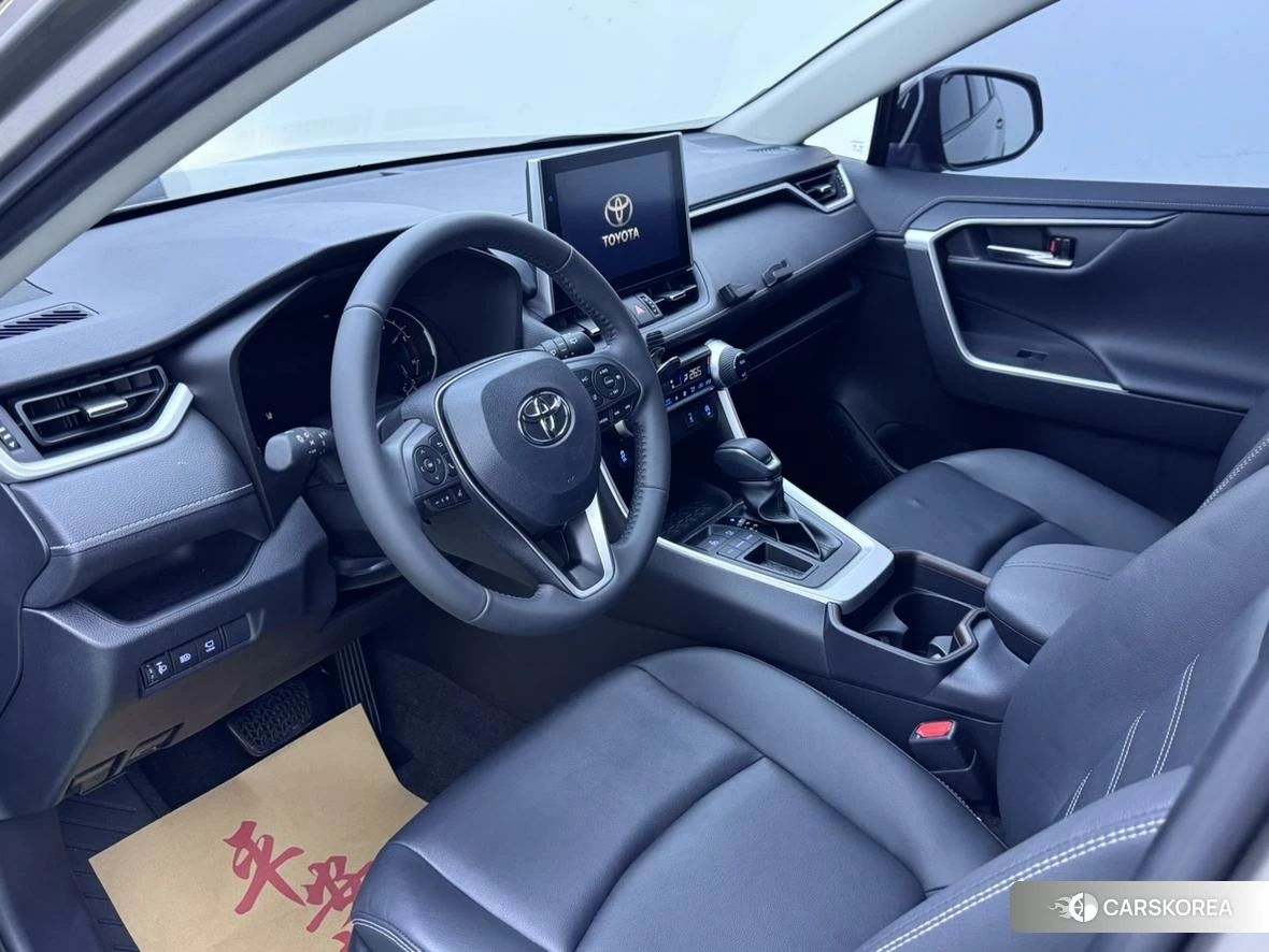 Toyota RAV4 Rongfang 2022 Серебристо-серый из Китая, фото 6