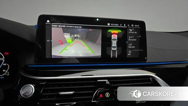 BMW 5 Series (G30) 2022 Черный из Кореи, фото 6
