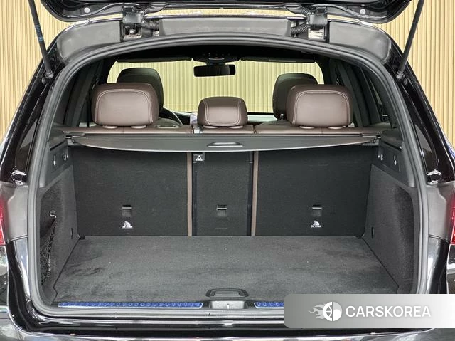 Mercedes-Benz GLC 2023 Черный из Китая, фото 6