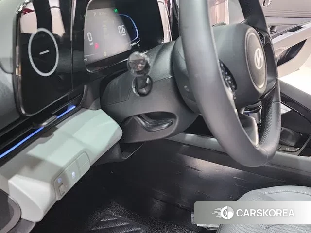 Hyundai The New Avante (CN7) 2024 Черный из Кореи, фото 6