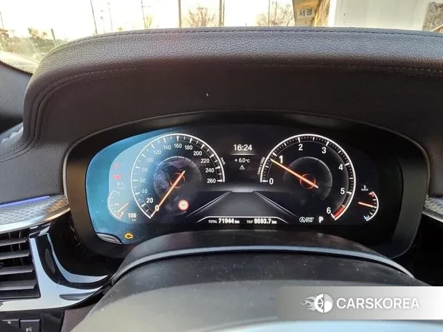 BMW 5 Series (G30) 2019 Синий из Кореи, фото 6