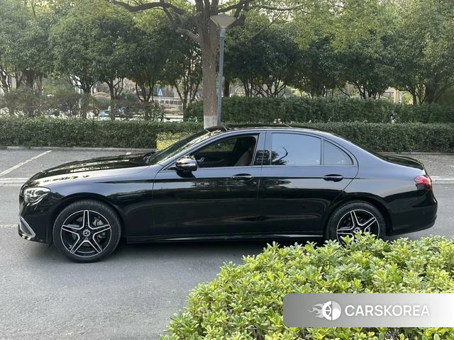 Mercedes-Benz E-class (imported) 2022 Черный из Китая, фото 6