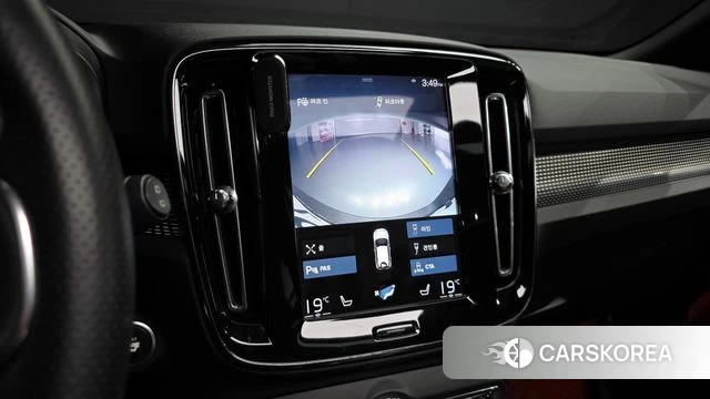Volvo XC40 2018 Белый из Кореи, фото 6