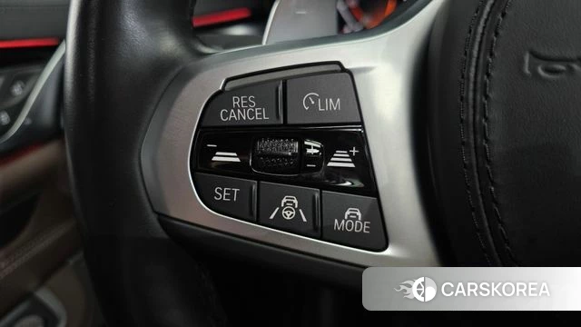 BMW 6 Series GT (G32) 2023 Серебристо-серый из Кореи, фото 6