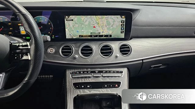 Mercedes-Benz E-Class W213 2022 Серый из Кореи, фото 6