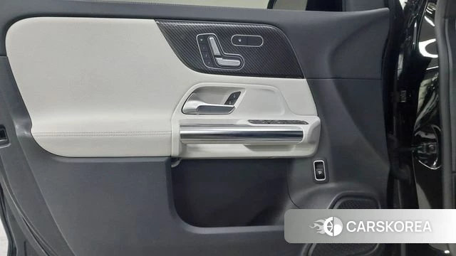 Mercedes-Benz GLA - Class H247 2020 Черный из Кореи, фото 6