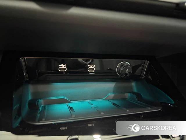 Audi A5 (B10) 2025 Черный из Кореи, фото 6