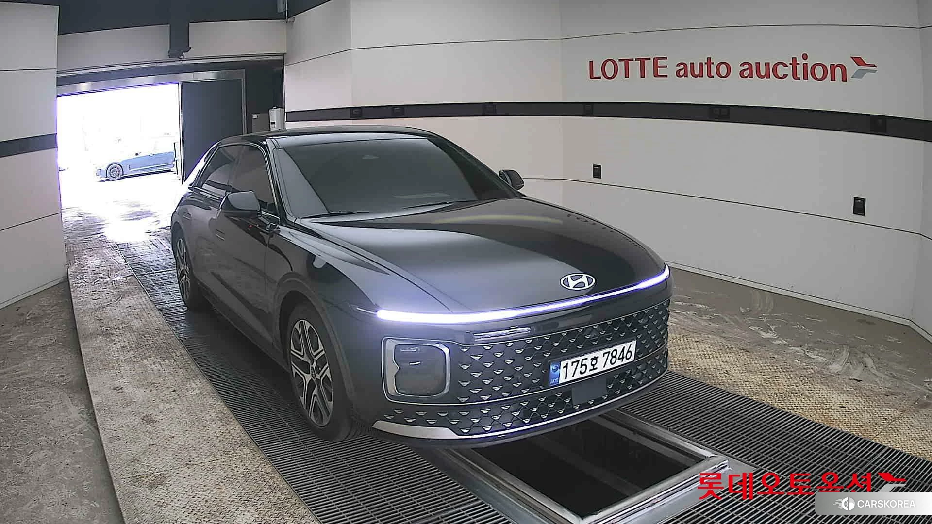 Hyundai Grandeur 2023 Abyss Black Pearl из Кореи, фото 6