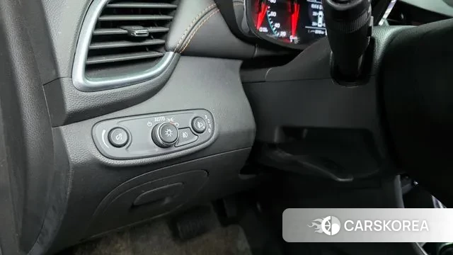 Chevrolet (GM Daewoo) The New Trax 2021 Серый из Кореи, фото 6