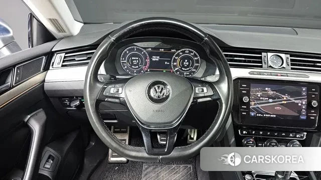 Volkswagen Arteon 2018 Белый из Кореи, фото 6