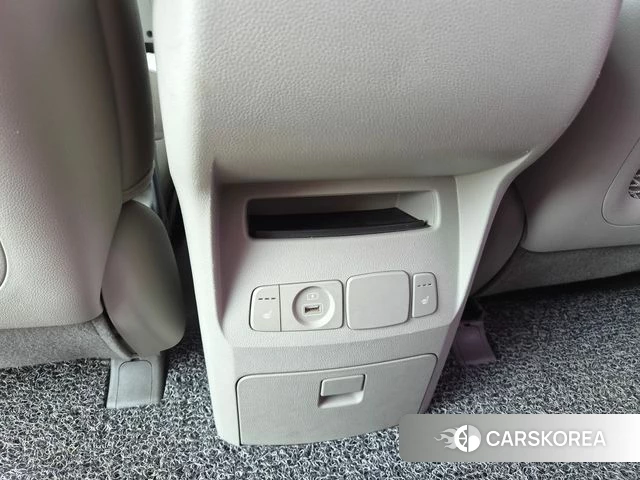 Kia The New Carnival 2018 Белый из Кореи, фото 6