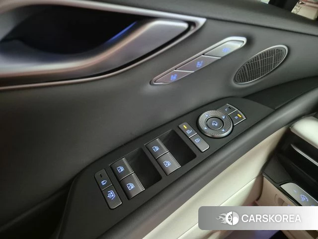 Genesis G80 (RG3) 2024 Жемчужный цвет из Кореи, фото 6
