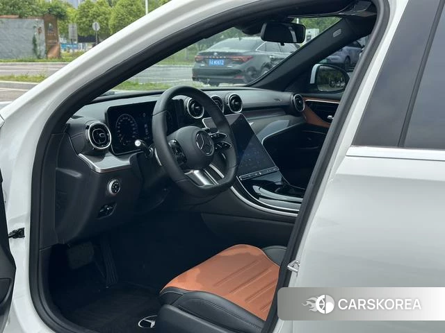 Mercedes-Benz Class C 2022 Белый из Китая, фото 6
