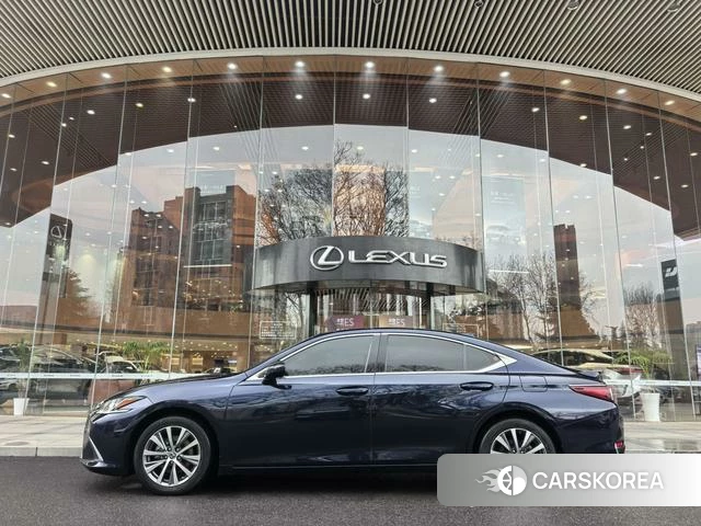 Lexus ES 2020 Синий из Китая, фото 6