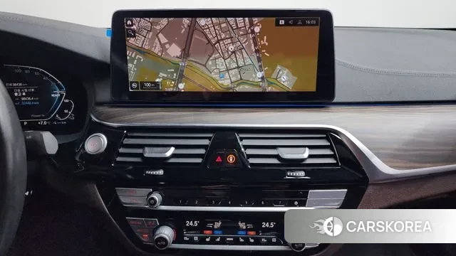 BMW 5 Series (G30) 2020 Серый из Кореи, фото 6