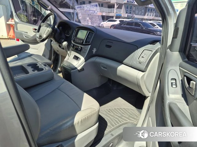 Hyundai The New Grand Starex 2018 Серебряный из Кореи, фото 6