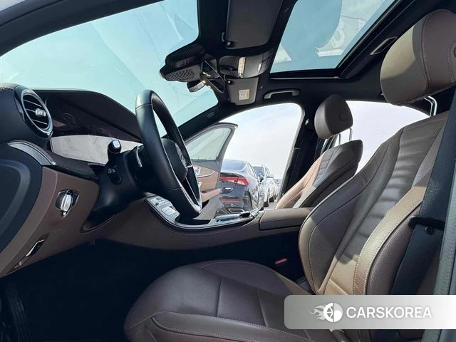 Mercedes-Benz E-Class W213 2022 Белый из Кореи, фото 6