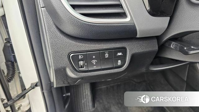 Kia Seltos 2021 Белый из Кореи, фото 6