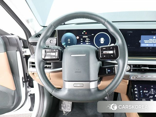 Hyundai Grandeur Hybrid (GN7) 2023 Белый из Кореи, фото 6