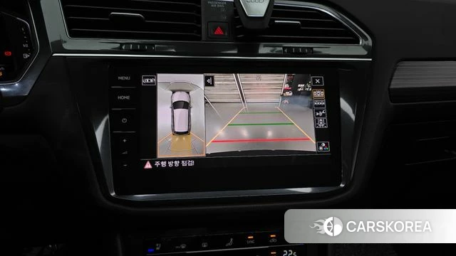 Volkswagen Tiguan Allspace 2023 Черный из Кореи, фото 6