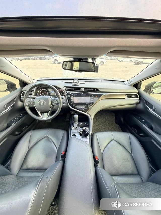 Toyota Camry (XV70) 2020 Коричневый из Кореи, фото 6