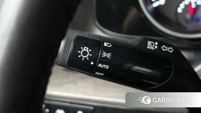 Kia Carnival 4th generation 2023 Белый из Кореи, фото 6