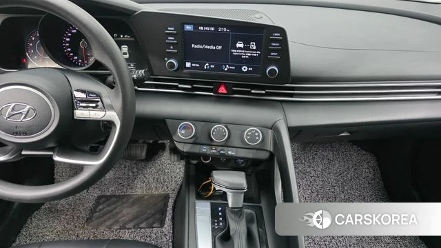 Hyundai Avante (CN7) 2022 Белый из Кореи, фото 6