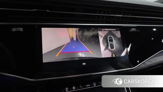 Audi Q8 (4M) 2023 Серый из Кореи, фото 6