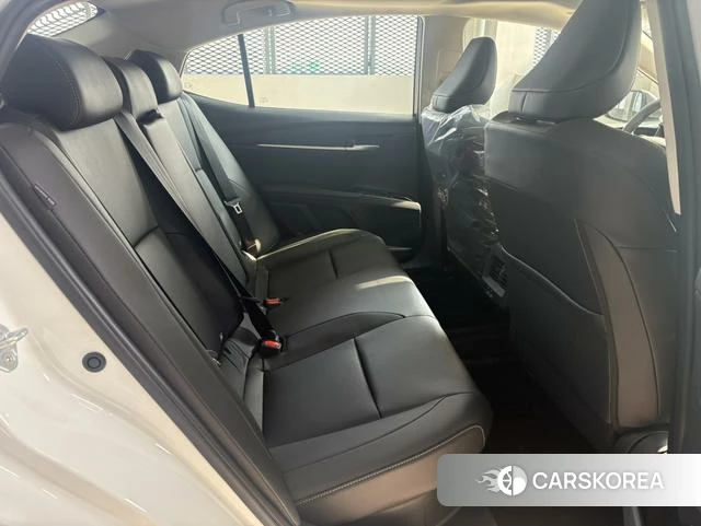 Toyota Camry 2026 Белый из Китая, фото 6