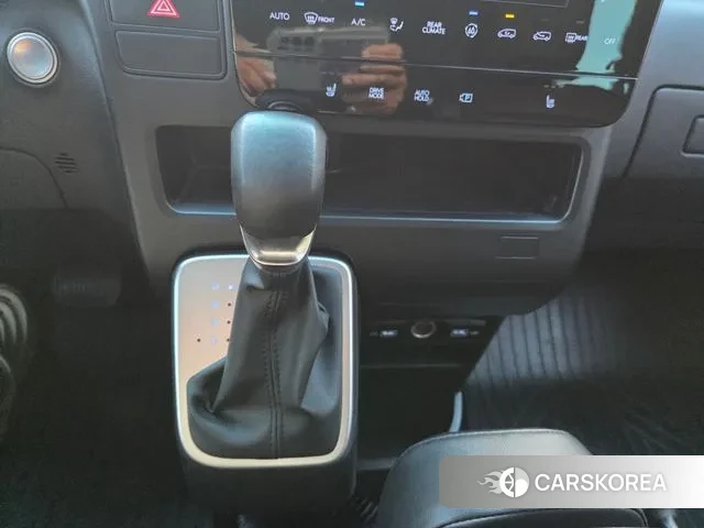 Hyundai Staria 2022 Серый из Кореи, фото 6