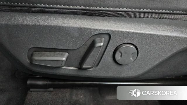 Kia Di Ol Nu Niro 2022 Черный из Кореи, фото 6