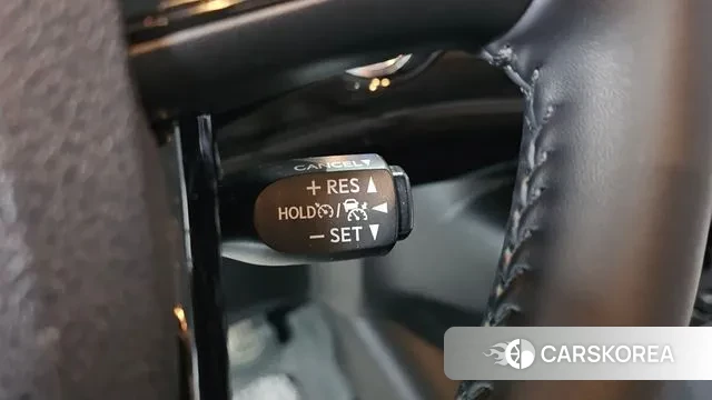 Toyota Prius 4th Generation 2021 Белый из Кореи, фото 6