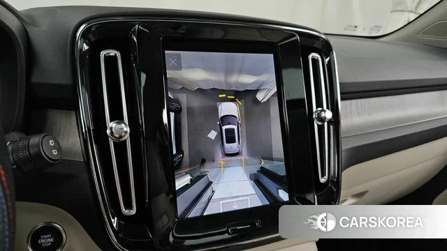 Volvo XC40 2023 Белый из Кореи, фото 6